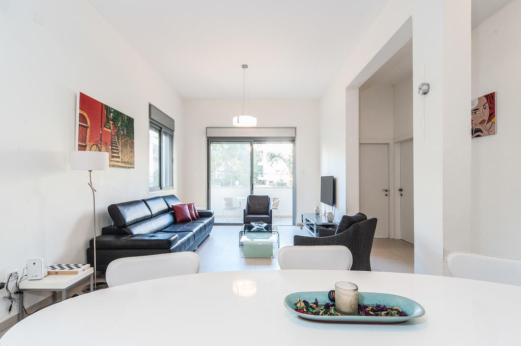Lovely 1Bd W/ Private Balcony By Sea N' Rent Tel Aviv Dış mekan fotoğraf